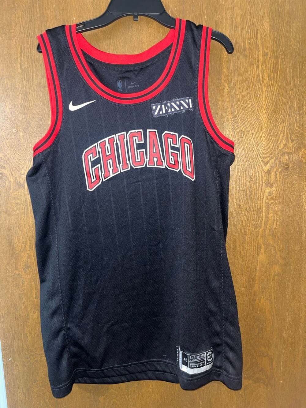 Nike Chicago Bulls Jersey Size 40 Black